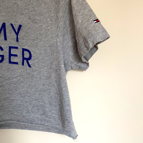 TOMMY HILFIGER | Crop spellout tee - Picture 4 of 6